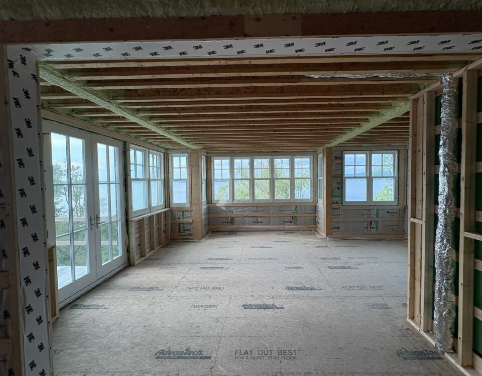 Four seasons room construction